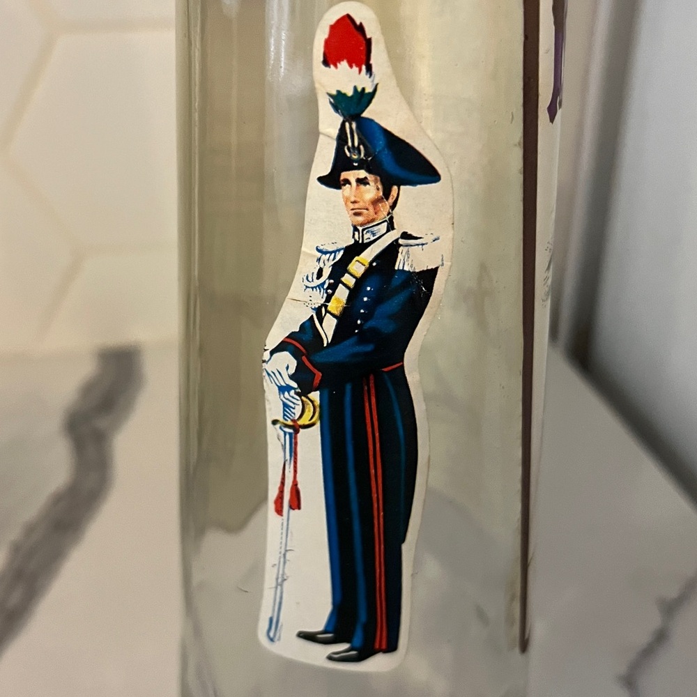 Vintage 1970’s | Liquore Galliano Bottle ( Italy ) - Picture 6 of 7